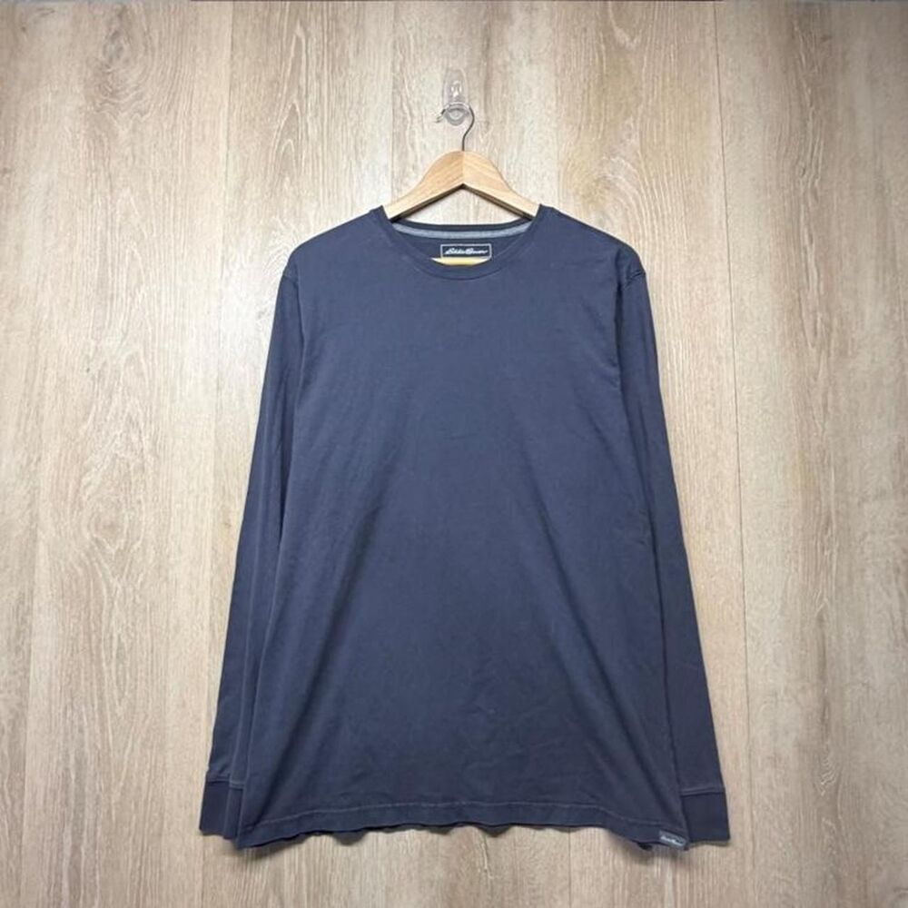 Eddie-bauer Men's Navy and Blue T-shirt